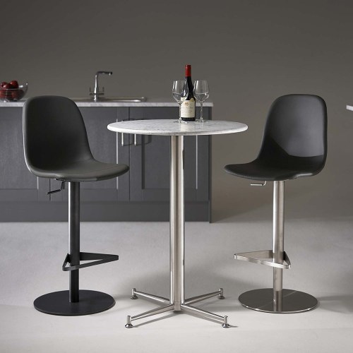 Bar Stools & Bar Tables