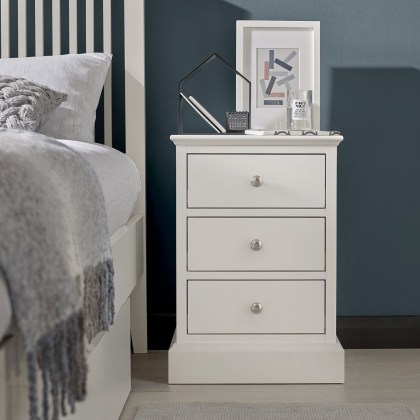 Ashton 3 Drawer Bedside Chest Ashton 3 Drawer Bedside Chest