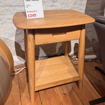 Showroom Clearance: Malmo Oak Side Table / Bedside Showroom Clearance: Malmo Oak Side Table / Bedside