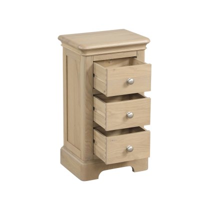Bideford Oak 3 Drawer Compact Bedside Chest Bideford Oak 3 Drawer Compact Bedside Chest