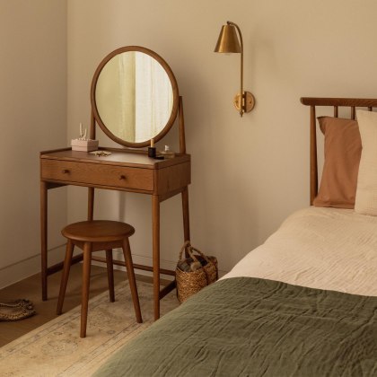 Ercol Salina Dressing Table Stool Ercol Salina Dressing Table Stool