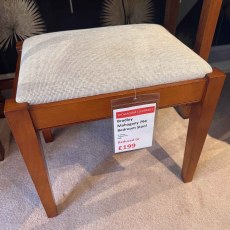 Showroom Clearance: Bradley Mahogany & Beige 794 Bedroom Stool Showroom Clearance: Bradley Mahogany & Beige 794 Bedroom Stool