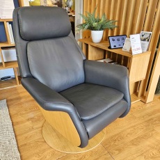 Showroom Clearance: Stressless Sam Power Recliner with Heat & Massage Showroom Clearance: Stressless Sam Power Recliner with Heat & Massage