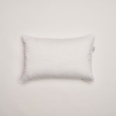 Vispring Hungarian Goose Feather & Down Pillow