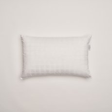 Vispring English Duck Down & Feather Pillow