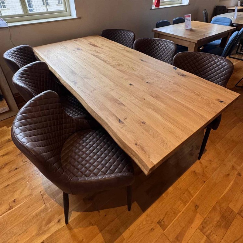 Showroom Clearance: Modena Oak 200cm Dining Table & 6x Otto Dining Chairs Showroom Clearance: Modena Oak 200cm Dining Table & 6x Otto Dining Chairs