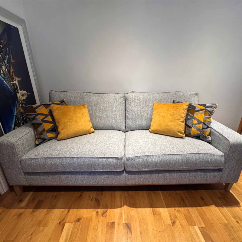 Showroom Clearance: Fowey Grand Sofa Showroom Clearance: Fowey Grand Sofa